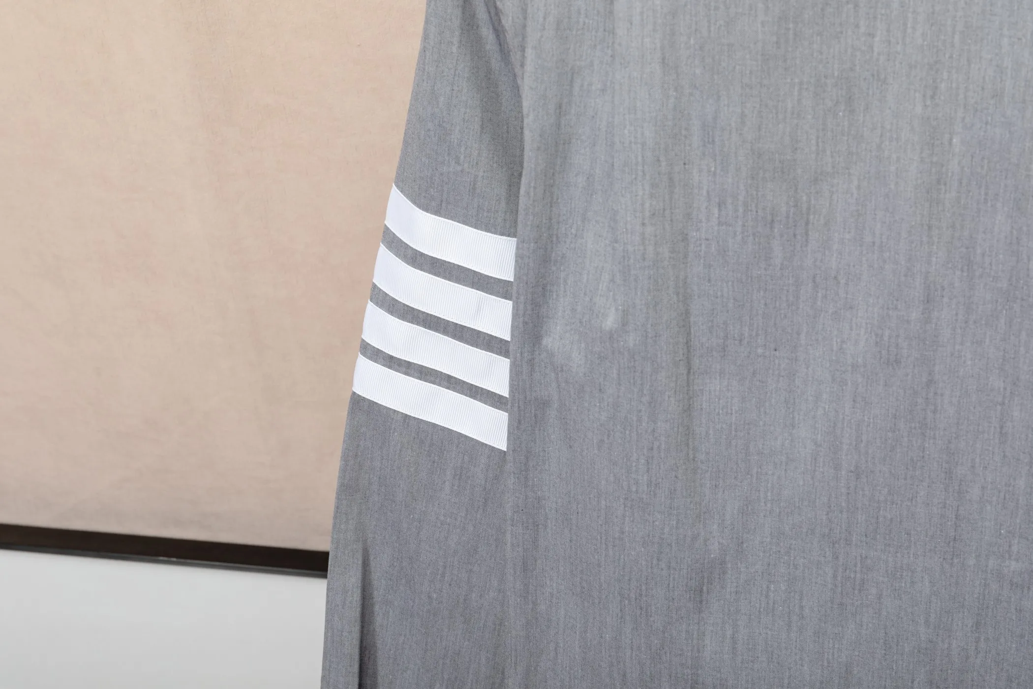 THOM BROWNE .TBClassic 100% Factory Same Style ：Light Blue /Light Gray Size：0/1/2/3/4